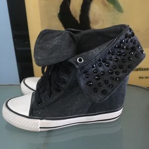 Black studded wedge sneakers size 6.5-gold luxe